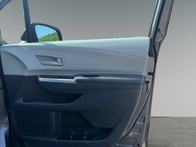 used 2022 Toyota Sienna car, priced at $38,999