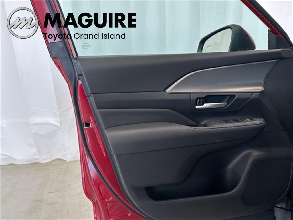 new 2026 Toyota Grand Highlander car, priced at $49,277