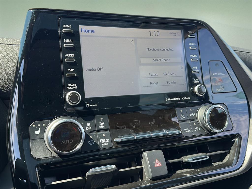 used 2022 Toyota Highlander car, priced at $35,499