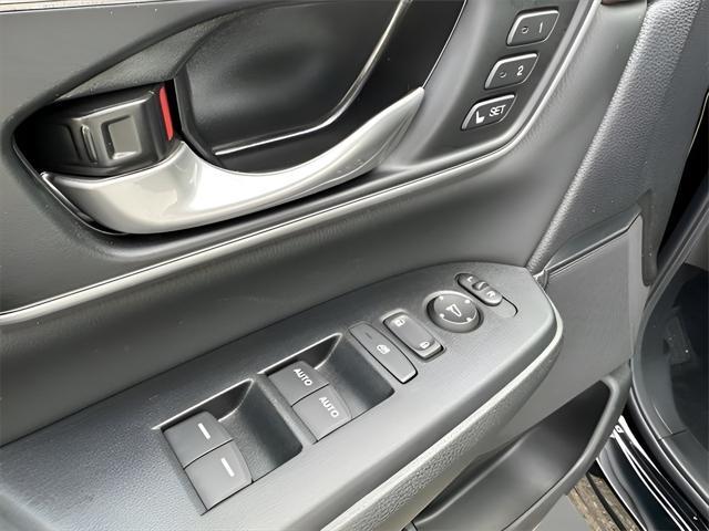 used 2022 Honda CR-V car, priced at $28,499