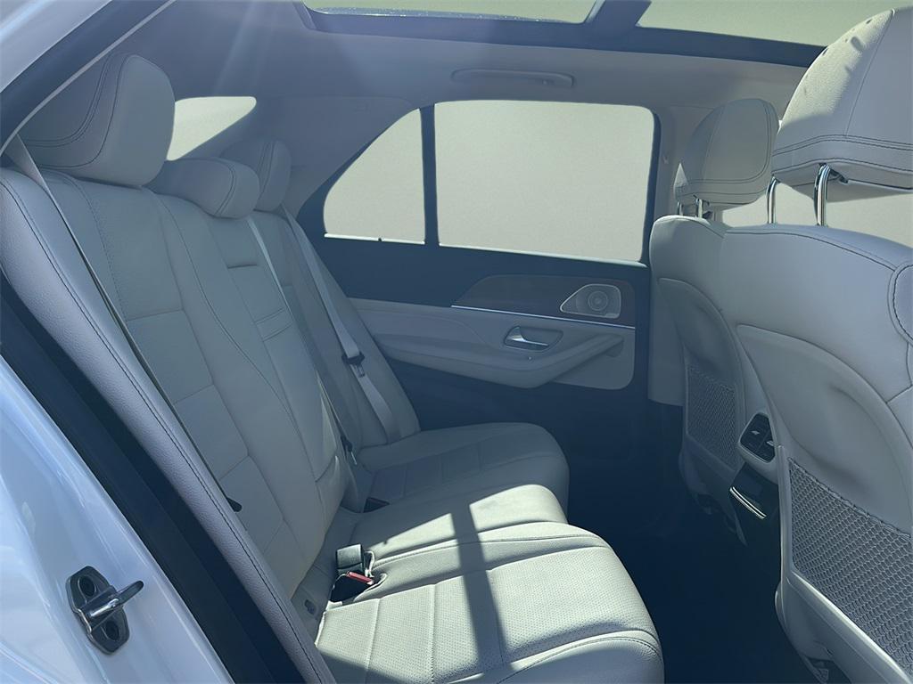 used 2023 Mercedes-Benz GLE 350 car, priced at $43,999