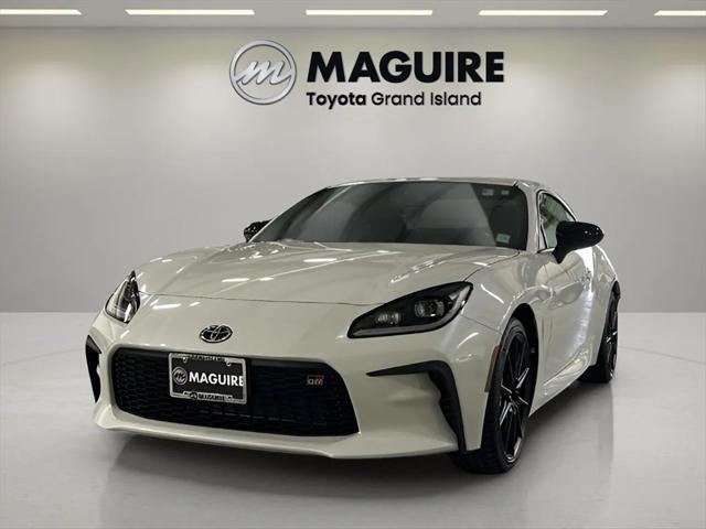 new 2025 Toyota GR86 car, priced at $37,358