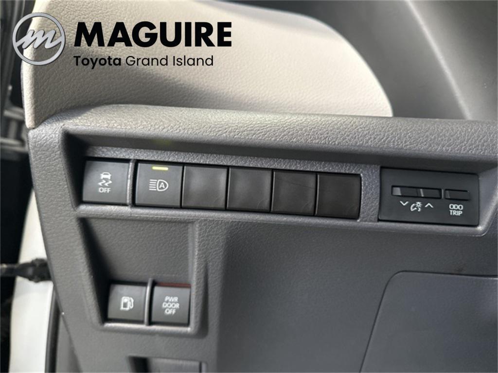 used 2023 Toyota Sienna car, priced at $41,999