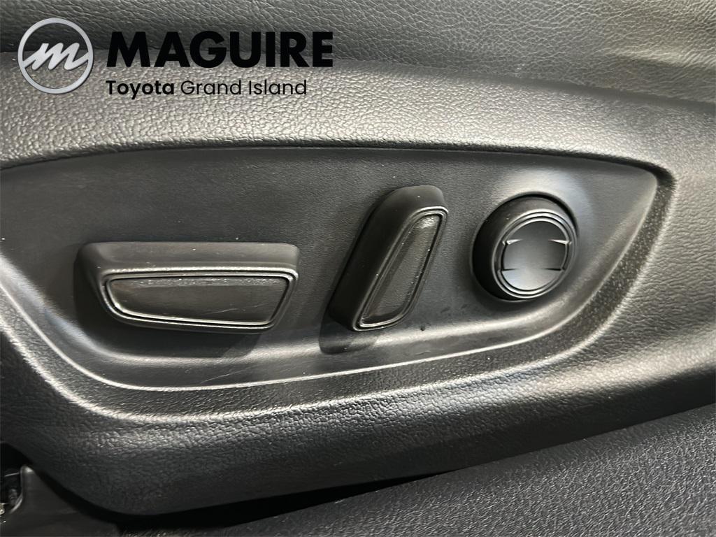 used 2024 Toyota Camry Hybrid car, priced at $30,999