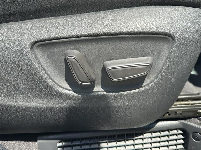 used 2022 Toyota Sienna car, priced at $38,899