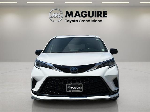 used 2022 Toyota Sienna car, priced at $38,899