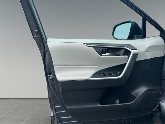 used 2022 Toyota RAV4 car, priced at $31,999
