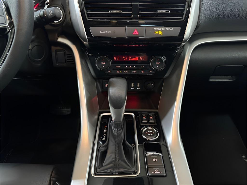 used 2025 Mitsubishi Eclipse Cross car, priced at $25,999