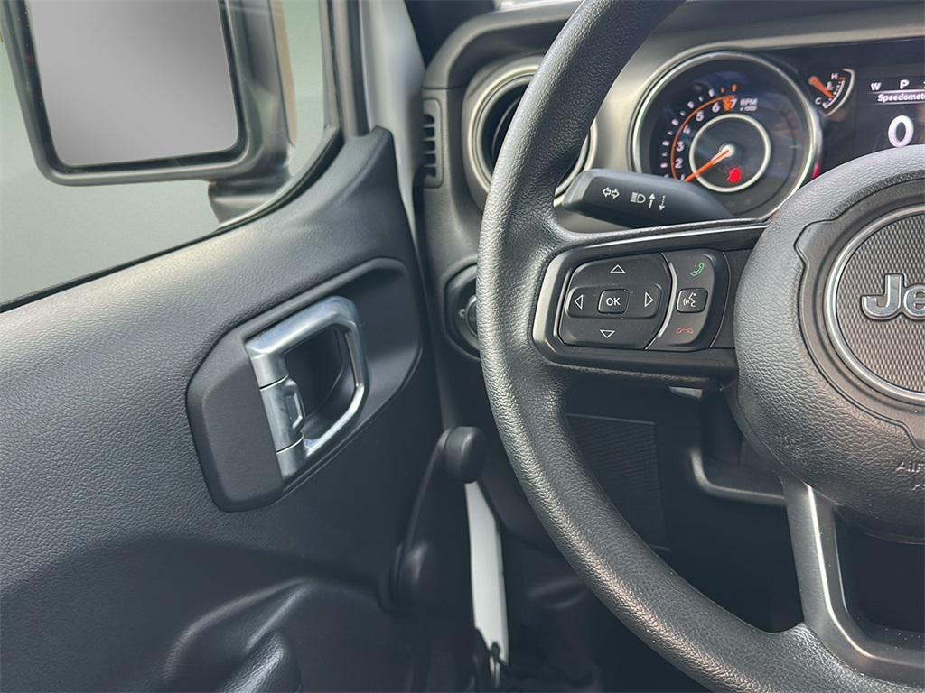 used 2021 Jeep Gladiator car, priced at $29,999