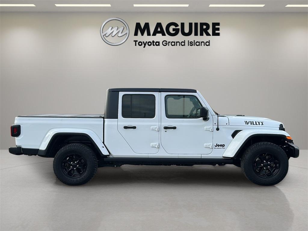 used 2021 Jeep Gladiator car, priced at $29,999