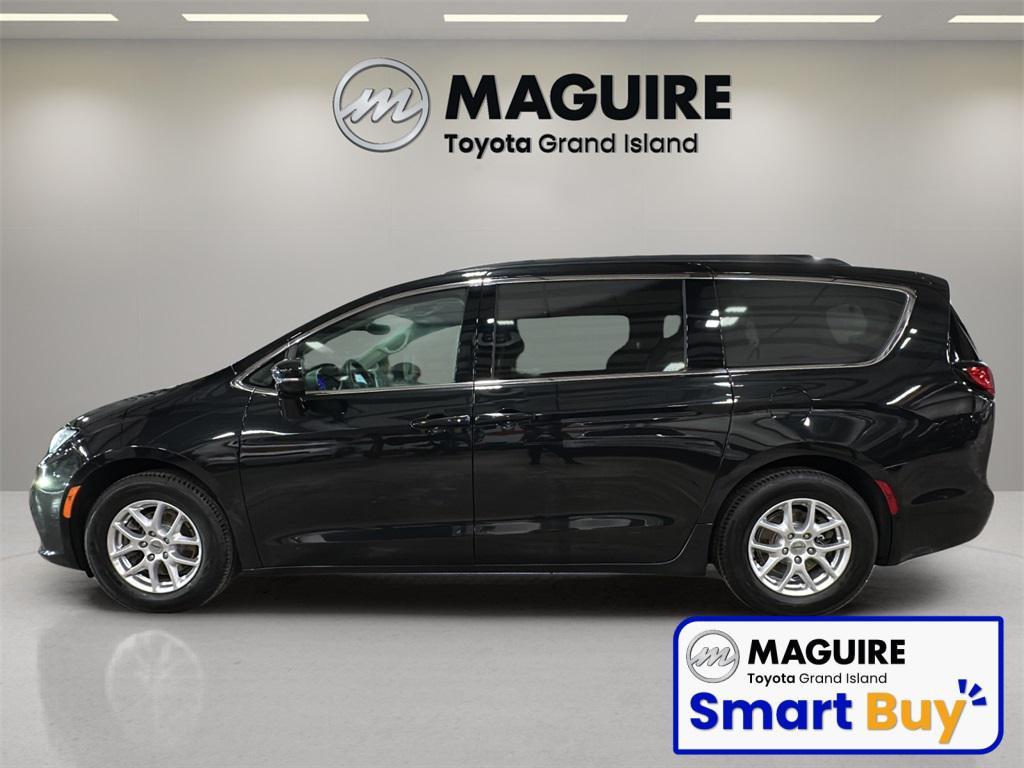 used 2022 Chrysler Pacifica car, priced at $22,999