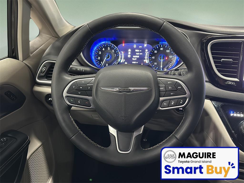 used 2022 Chrysler Pacifica car, priced at $22,999