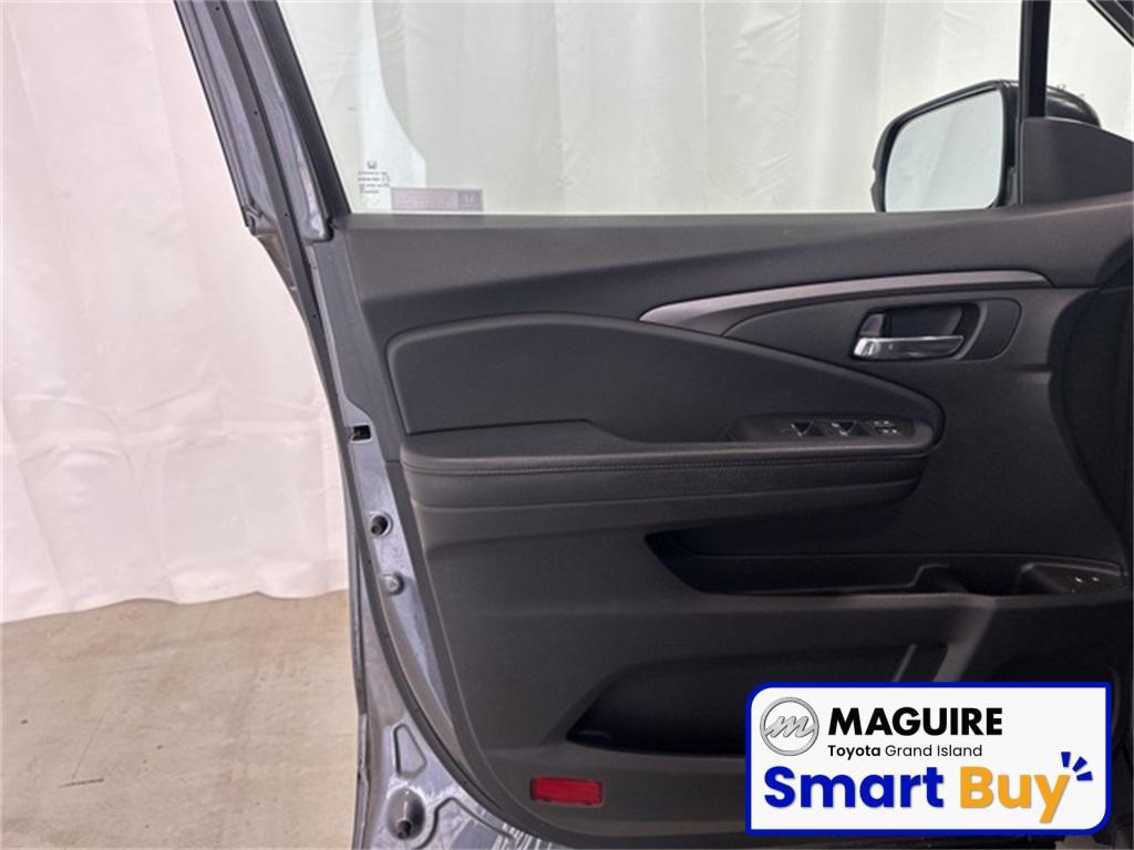 used 2018 Honda Pilot car, priced at $18,999