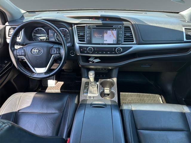 used 2017 Toyota Highlander car, priced at $23,999