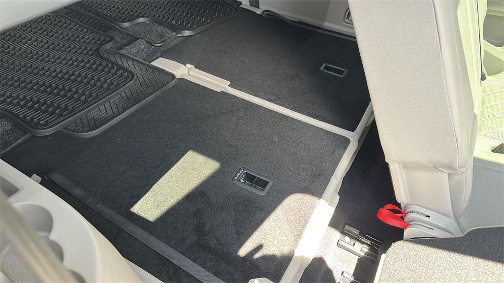 used 2024 Volkswagen Atlas car, priced at $39,999
