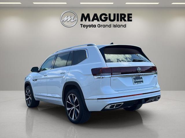 used 2024 Volkswagen Atlas car, priced at $40,999