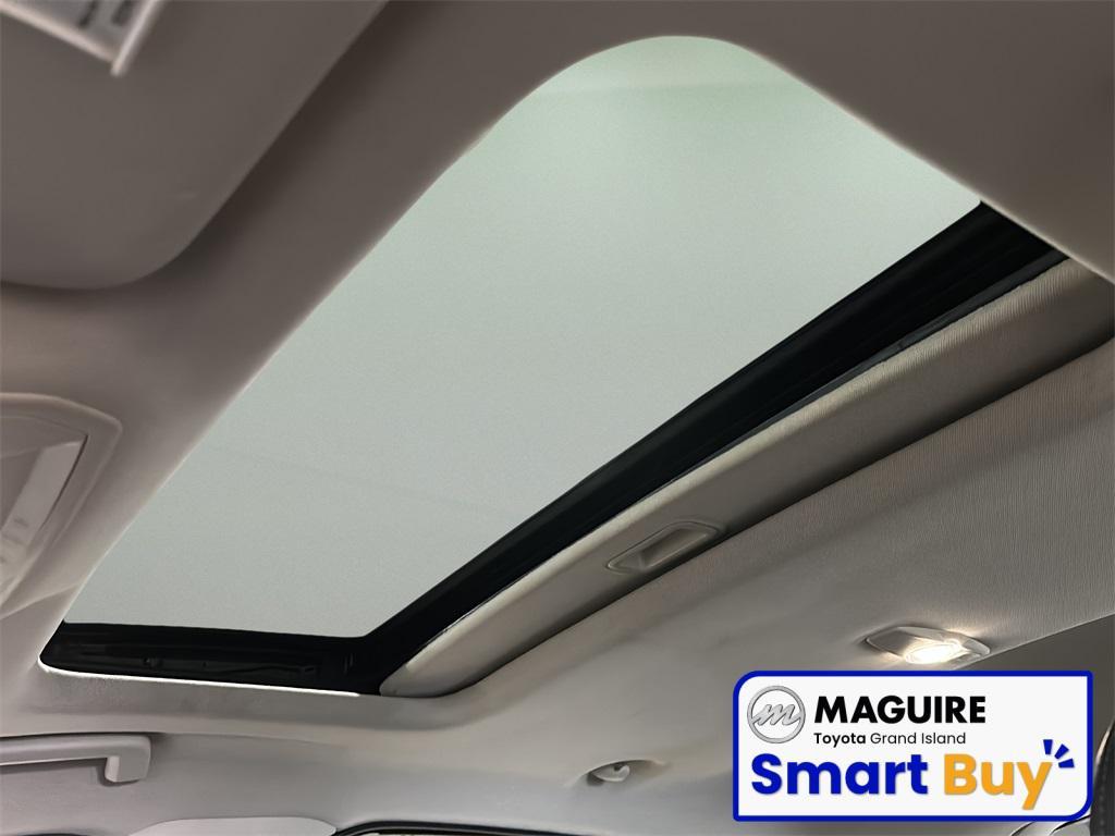 used 2015 Ford Focus car, priced at $9,999