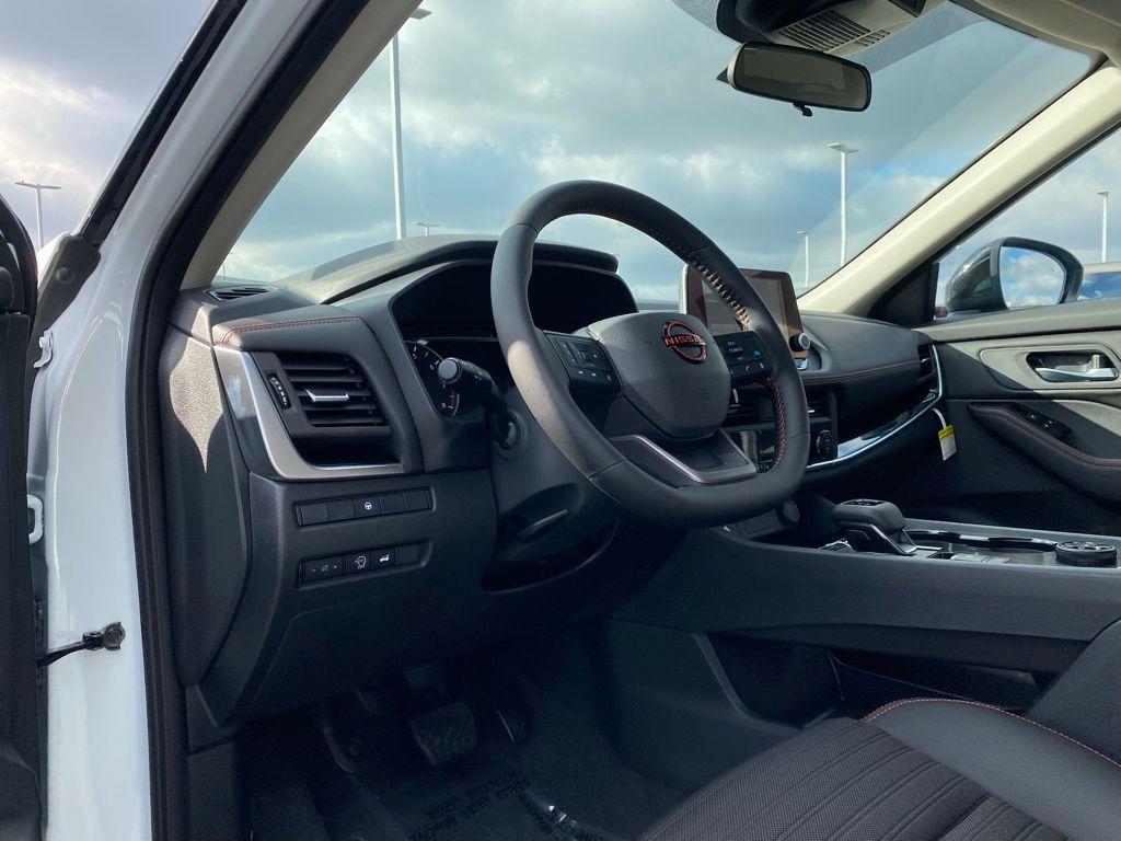 new 2025 Nissan Rogue car, priced at $29,961