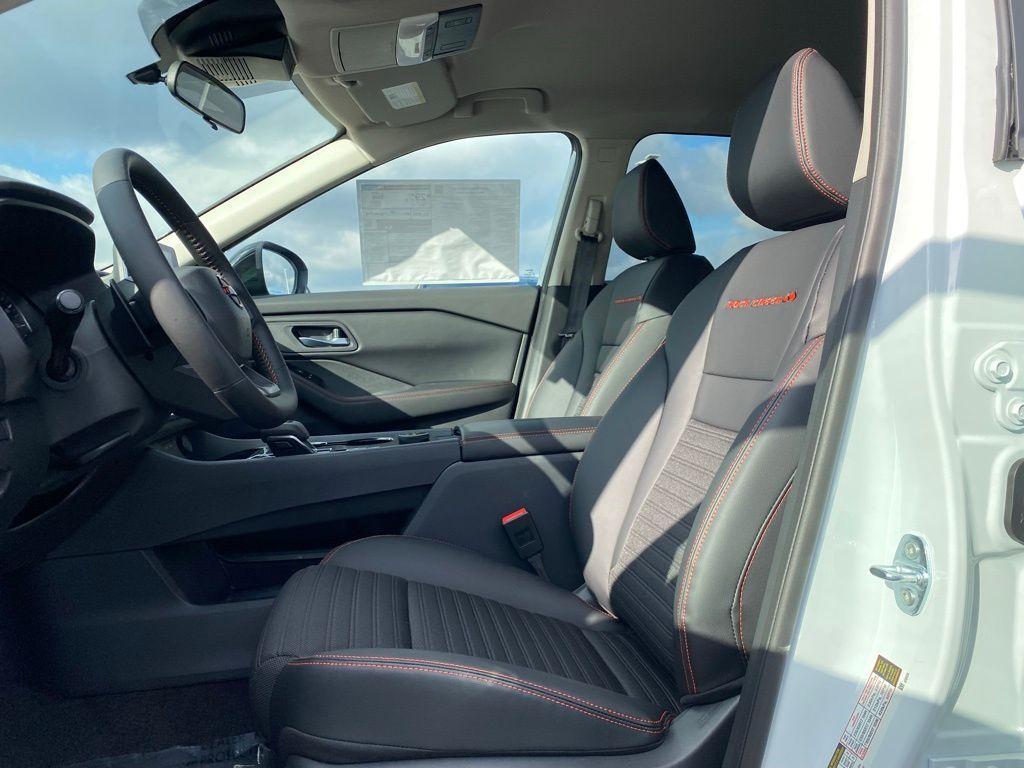 new 2025 Nissan Rogue car, priced at $29,961