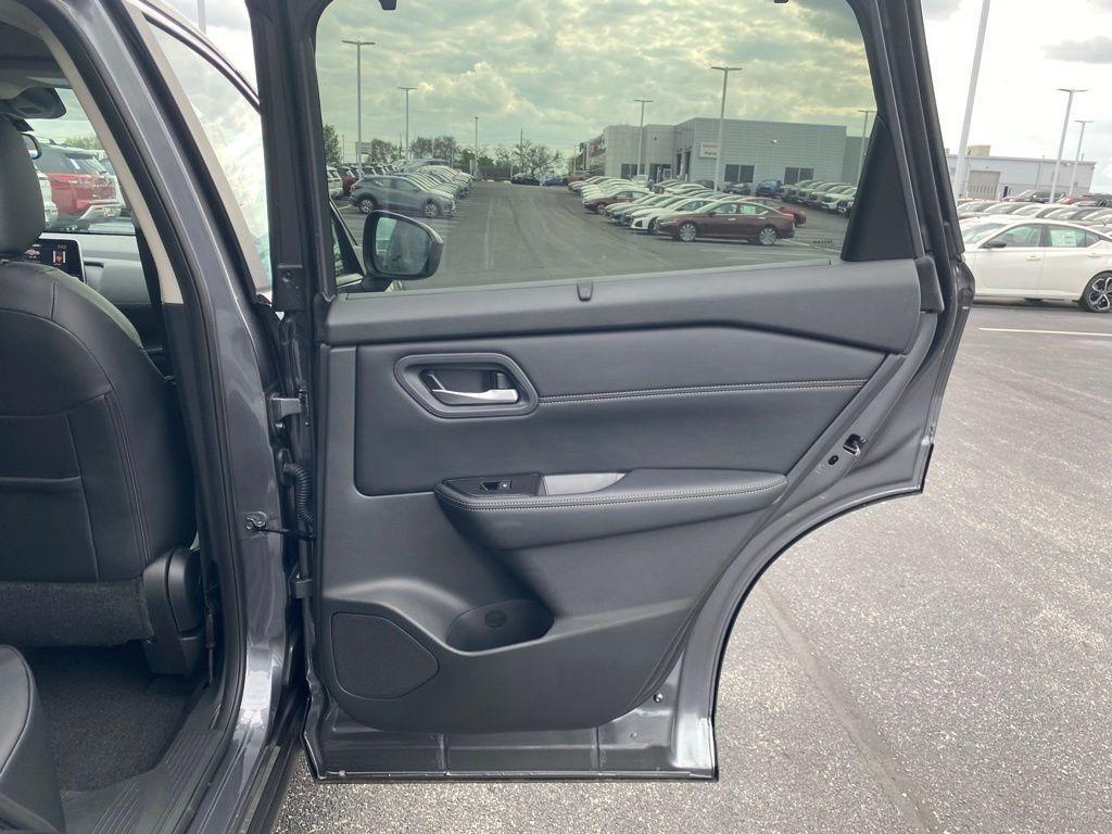 new 2025 Nissan Rogue car, priced at $29,147