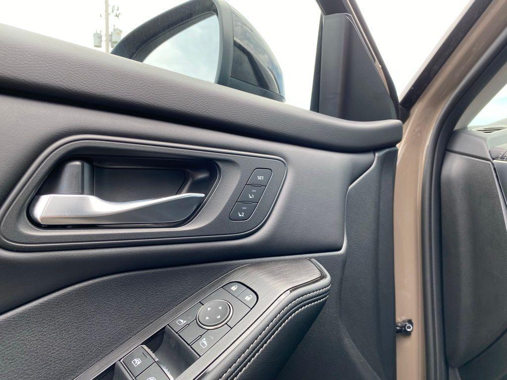 new 2025 Nissan Rogue car, priced at $36,792