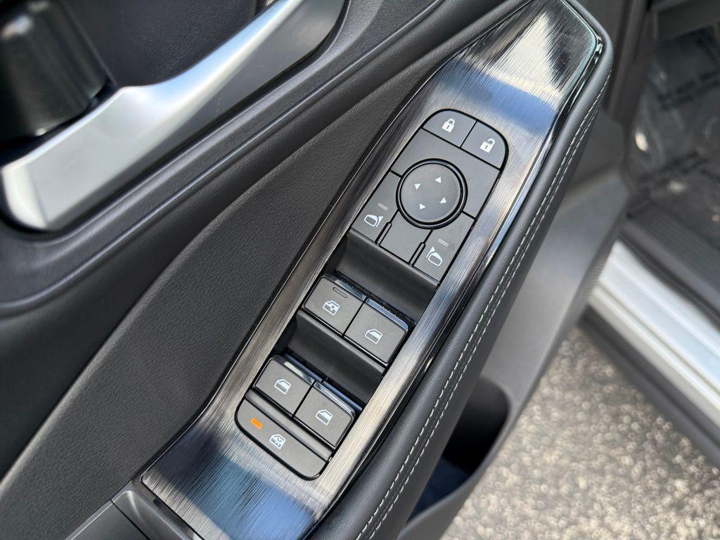 new 2025 Nissan Rogue car, priced at $30,298