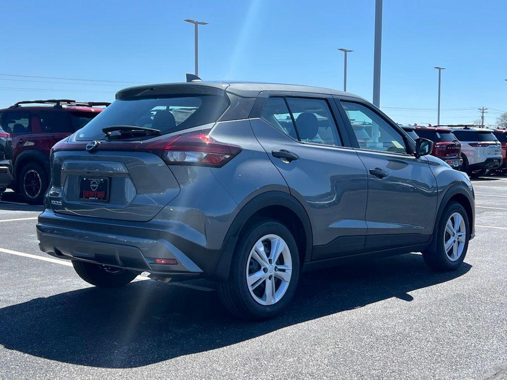 new 2025 Nissan Kicks car, priced at $23,071