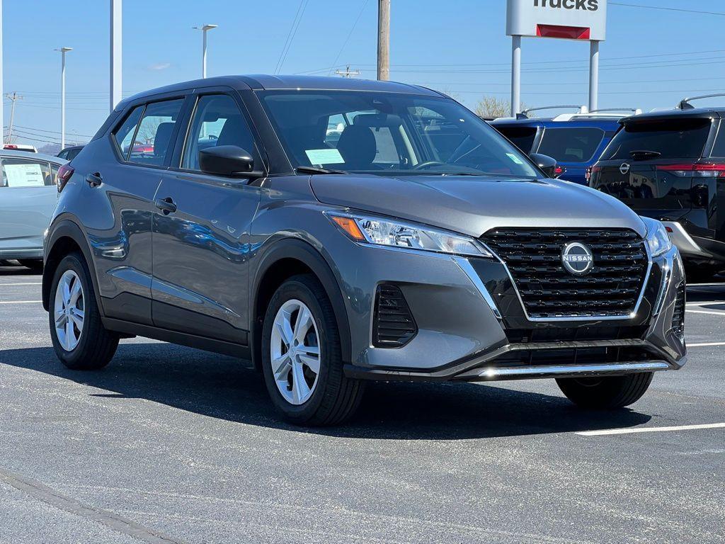 new 2025 Nissan Kicks car, priced at $23,071