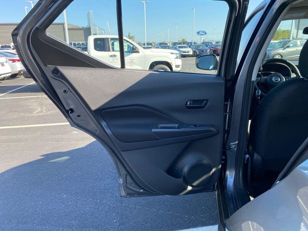 new 2025 Nissan Kicks Play car, priced at $21,840