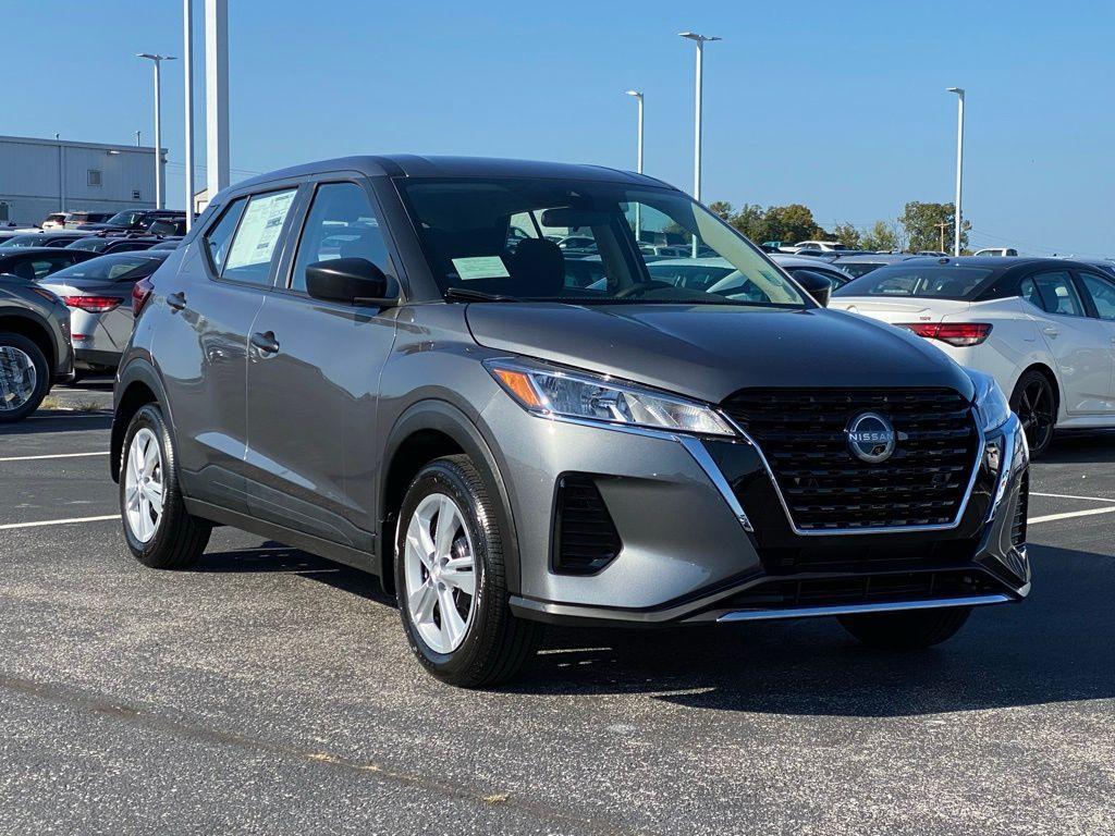 new 2025 Nissan Kicks Play car, priced at $21,840
