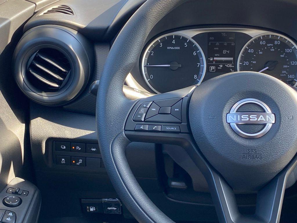 new 2025 Nissan Kicks Play car, priced at $21,840