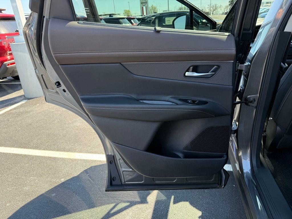 new 2025 Nissan Murano car, priced at $49,153