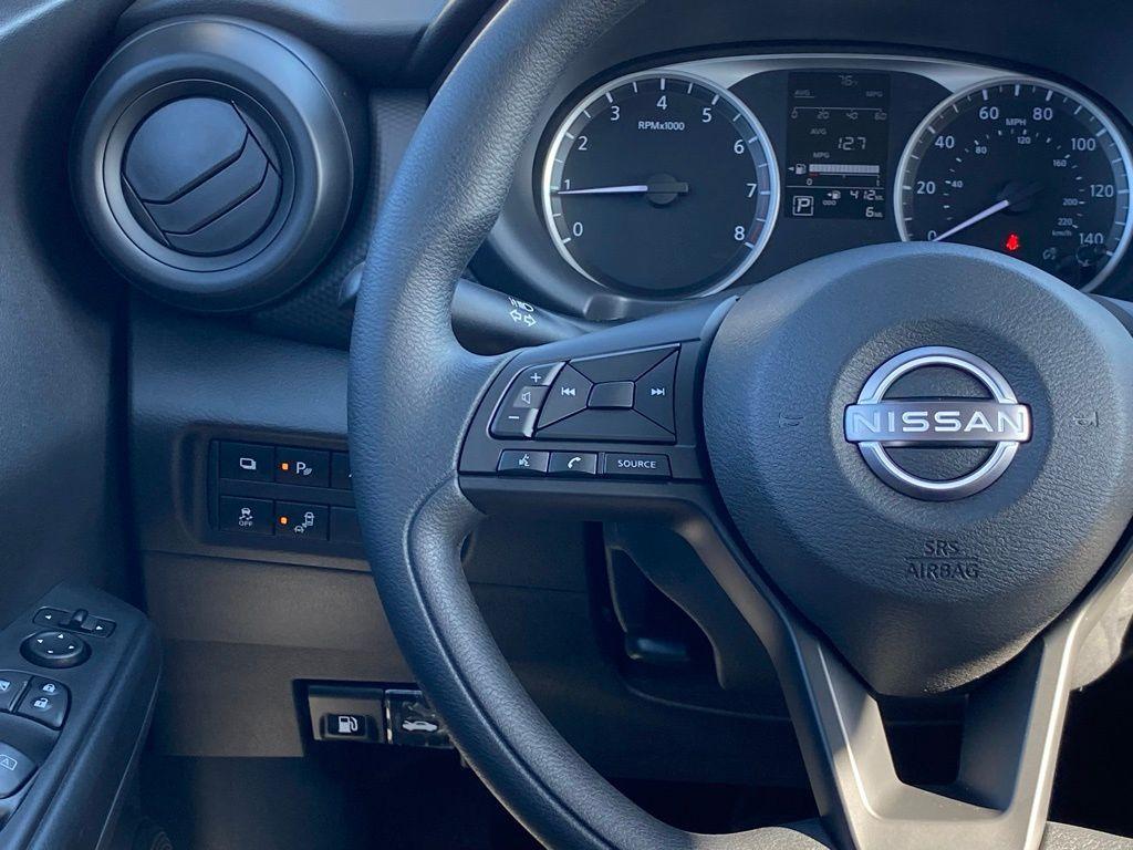 new 2025 Nissan Kicks Play car, priced at $21,840