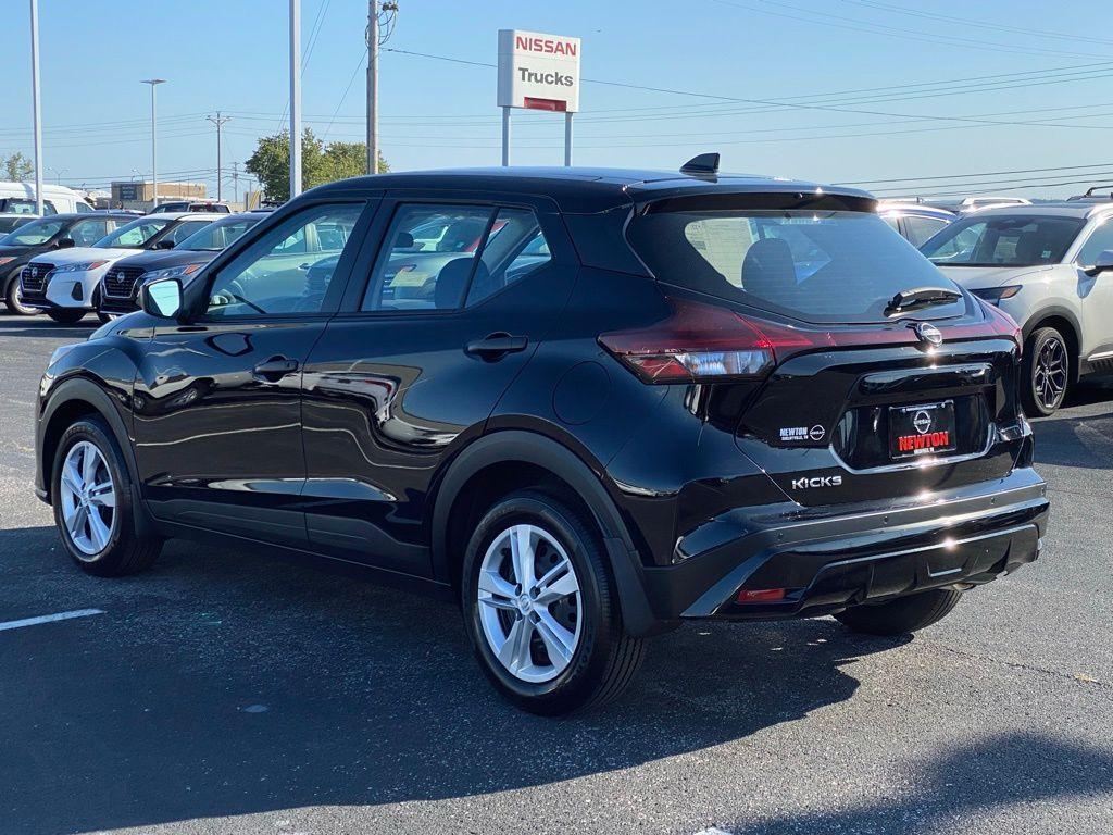 new 2025 Nissan Kicks Play car, priced at $21,840