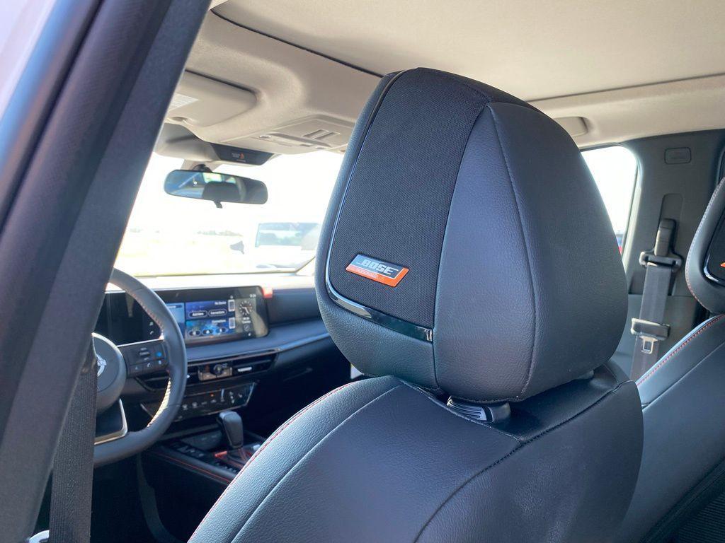 new 2025 Nissan Kicks car, priced at $27,808