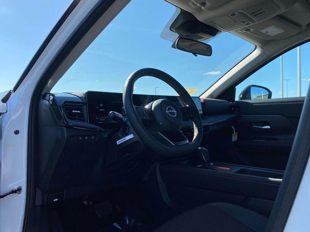 new 2025 Nissan Kicks car, priced at $27,808