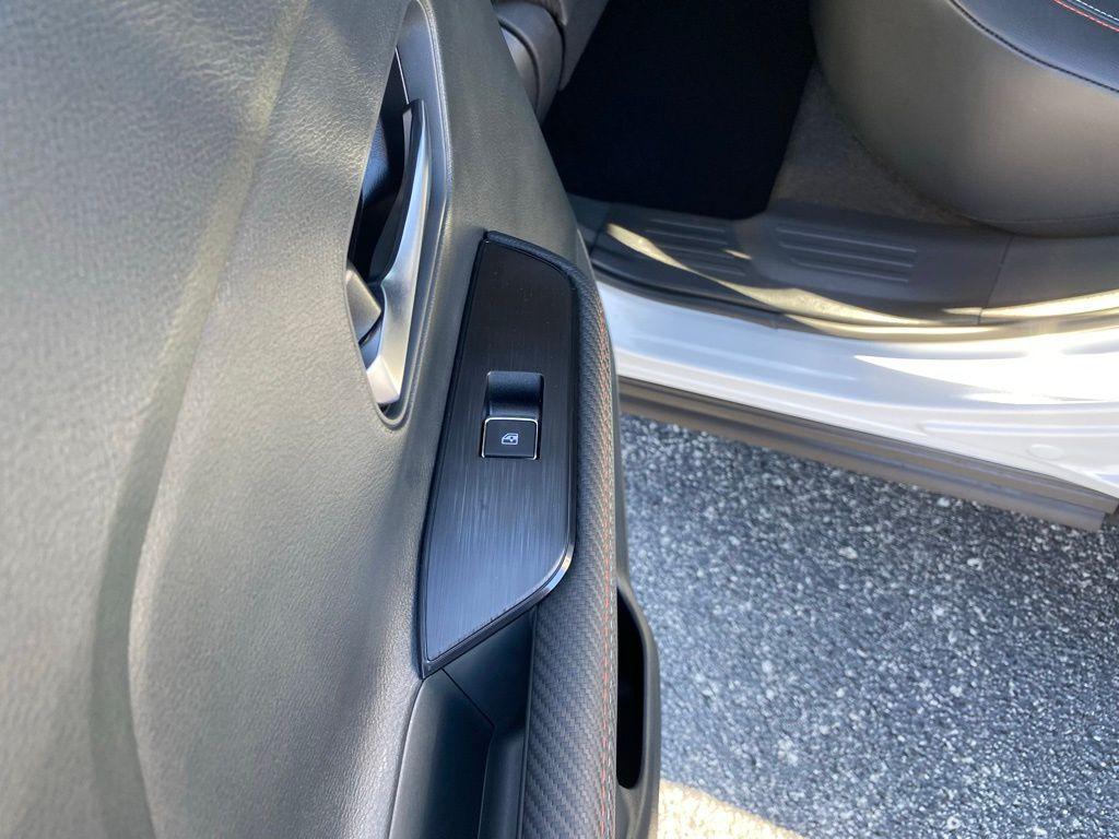 new 2025 Nissan Kicks car, priced at $27,808