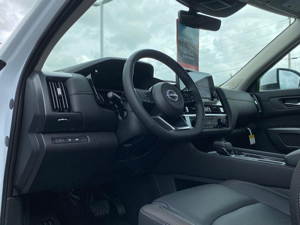 new 2025 Nissan Pathfinder car, priced at $43,151