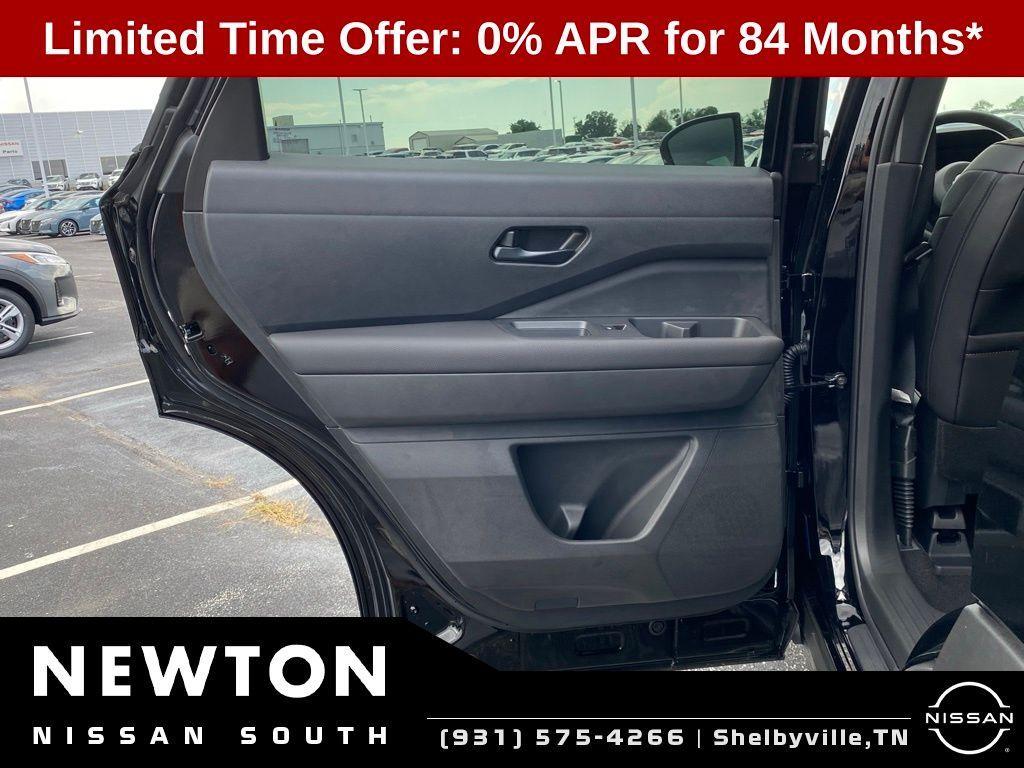 new 2025 Nissan Pathfinder car, priced at $42,557
