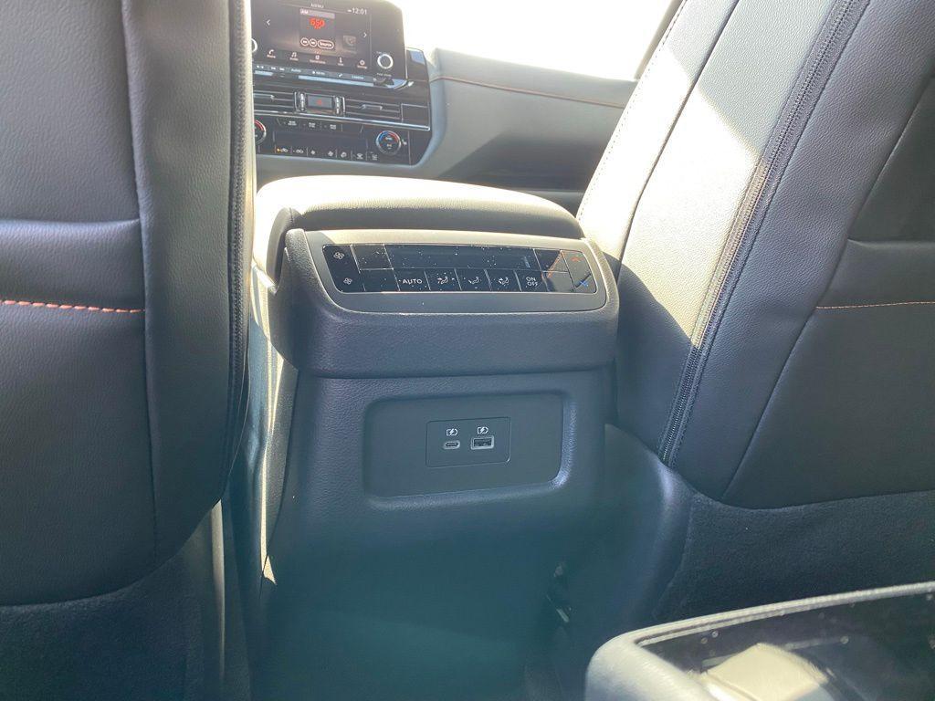 new 2025 Nissan Pathfinder car, priced at $42,406