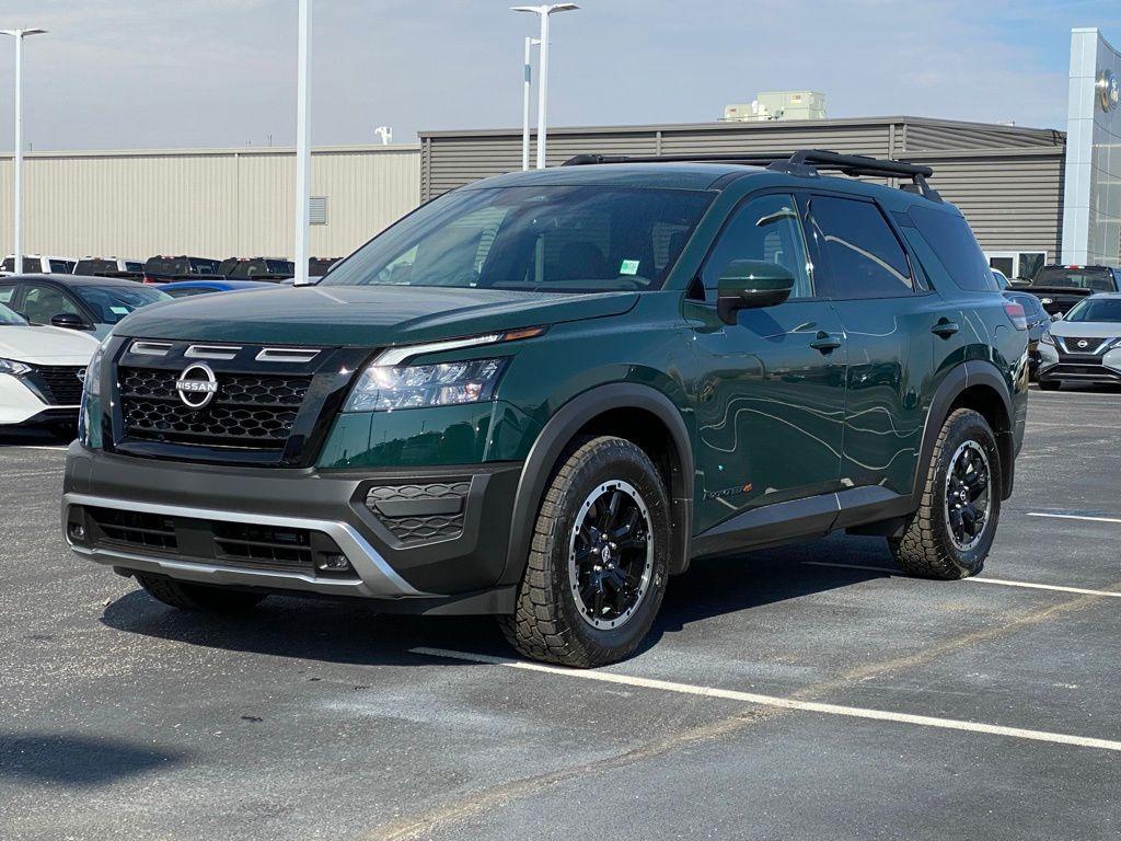 new 2025 Nissan Pathfinder car, priced at $42,406