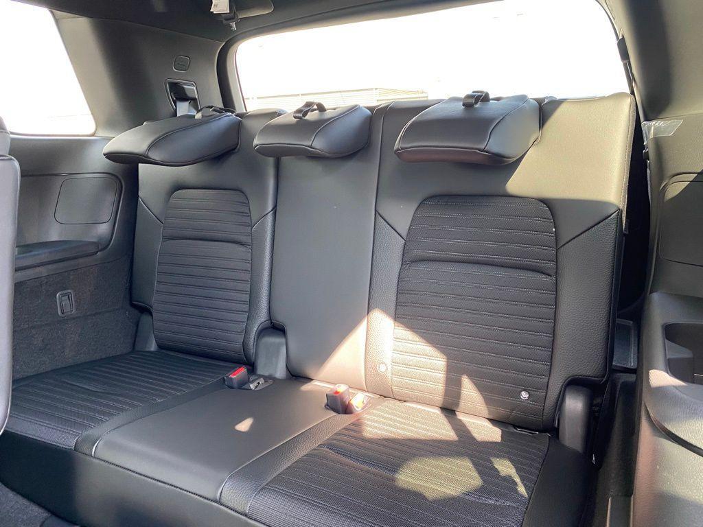 new 2025 Nissan Pathfinder car, priced at $42,406