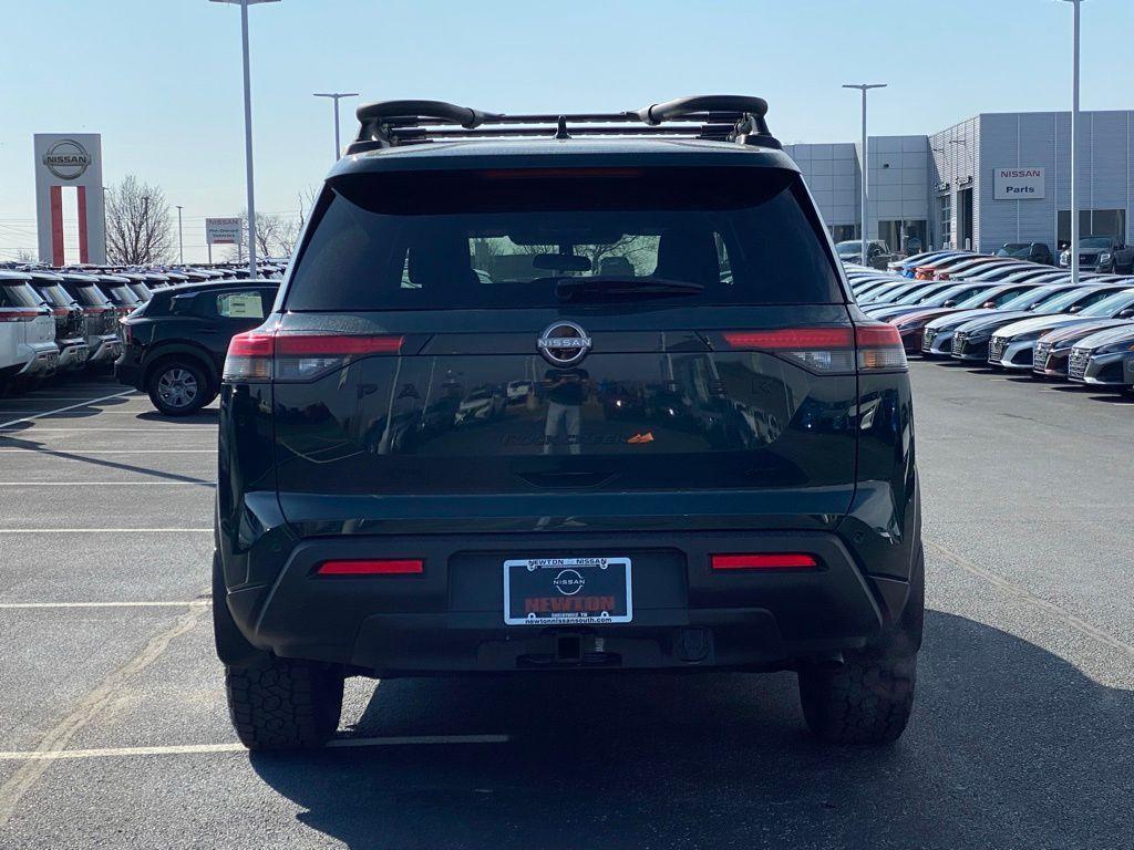 new 2025 Nissan Pathfinder car, priced at $42,406