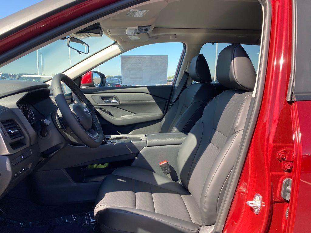 new 2025 Nissan Rogue car, priced at $33,637