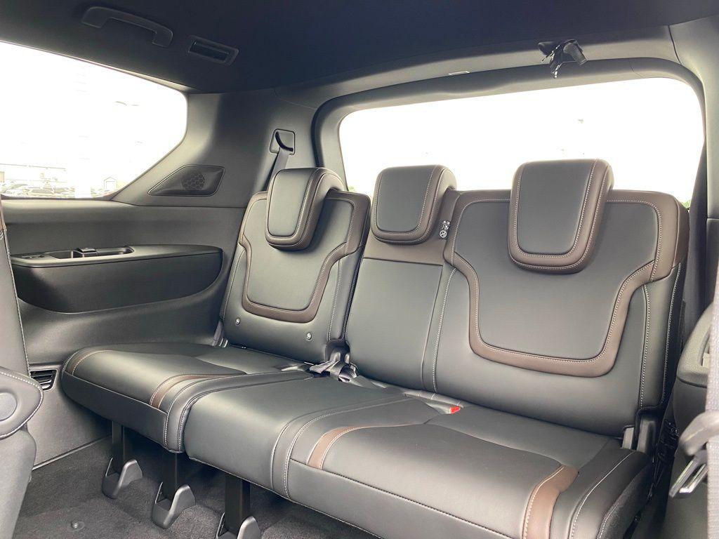 new 2025 Nissan Armada car, priced at $61,657
