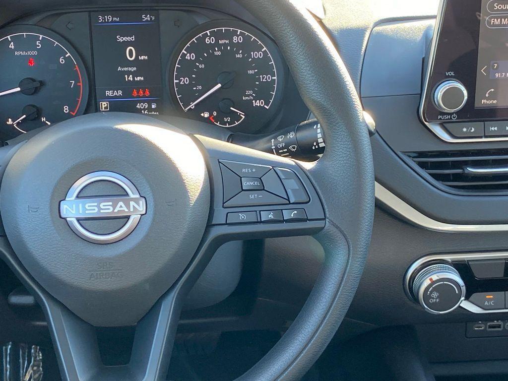 new 2025 Nissan Altima car, priced at $26,323