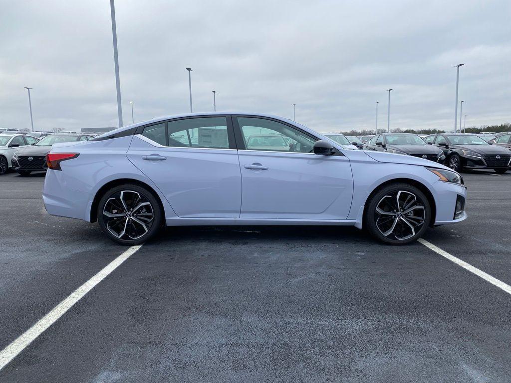 new 2025 Nissan Altima car, priced at $29,264