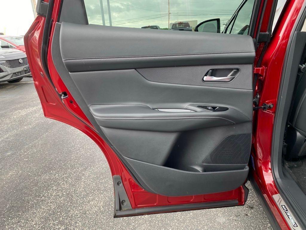 new 2025 Nissan Murano car, priced at $44,101