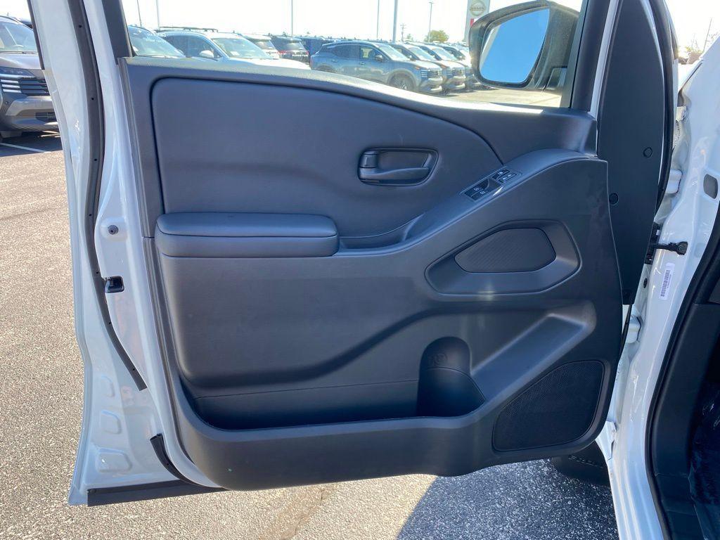 new 2026 Nissan Frontier car, priced at $33,239