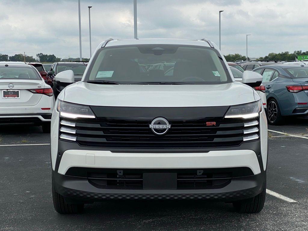 new 2025 Nissan Kicks car, priced at $27,100